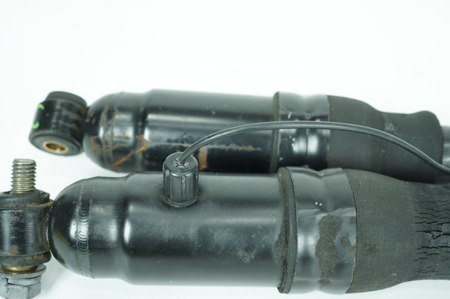 2008 - 2016 Harley-Davidson Touring Street Glide Rear Left Right Shock Absorbers 48785