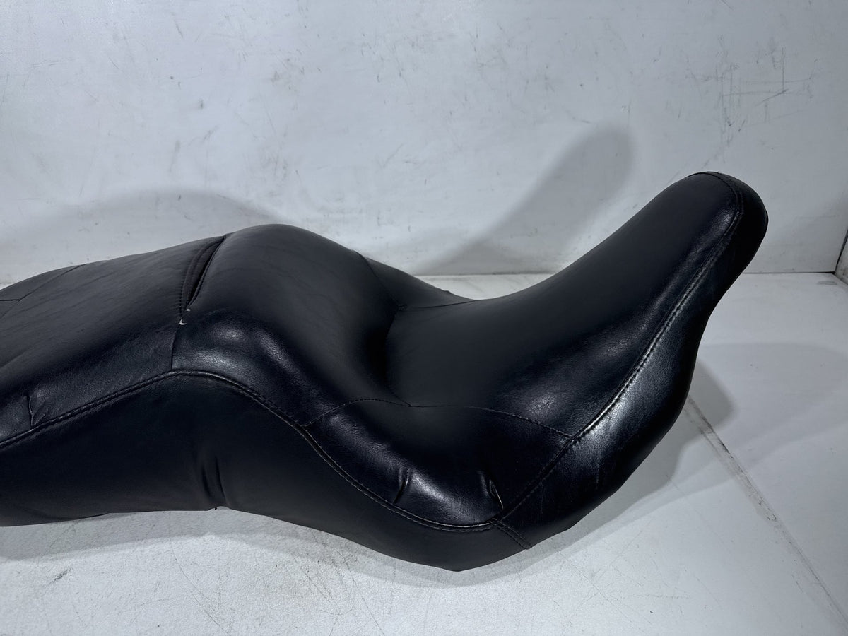 2001 Harley Electra Glide Touring Classic OEM Passenger Rider Driver Seat Saddle