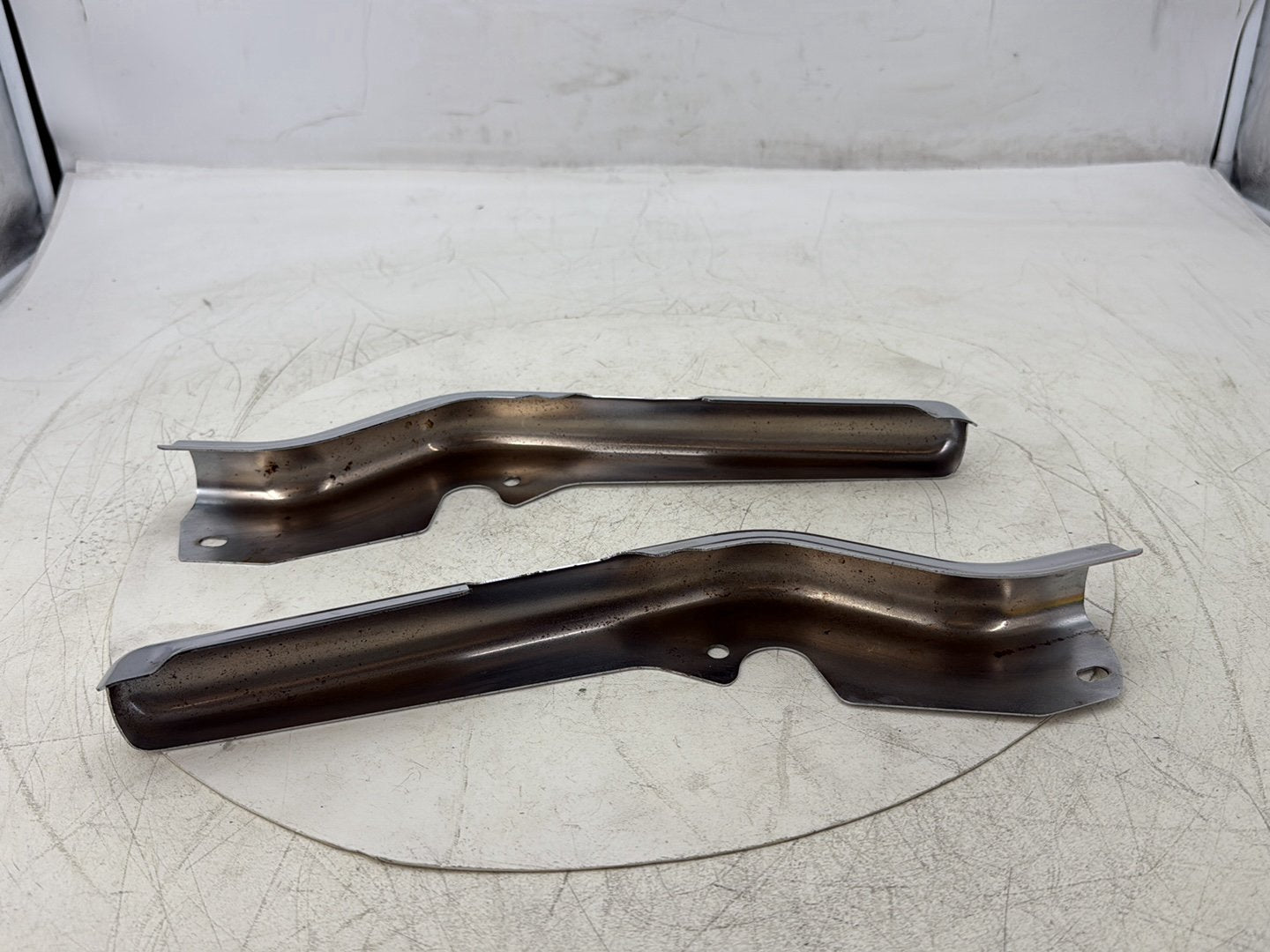 1998 Harley Touring FLHTCUI Electra Glide Ultra OEM Rear Left Right Fender Struts Bracket