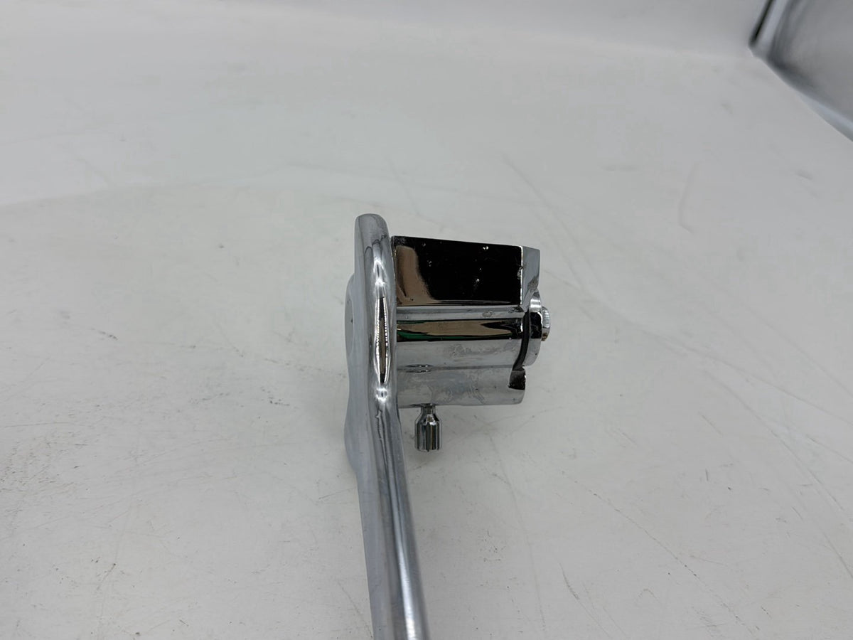 02 Harley Touring CVO Screamin Road King Passenger Left Right Foot Pegs Kuryakyn