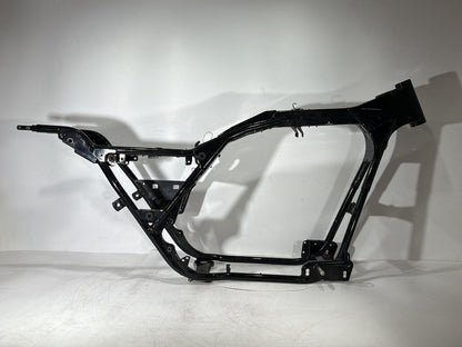 1999 - 2006 Harley-Davidson Touring Electra Glide Ultra Body Main Frame Chassis SLVG 47900-02A