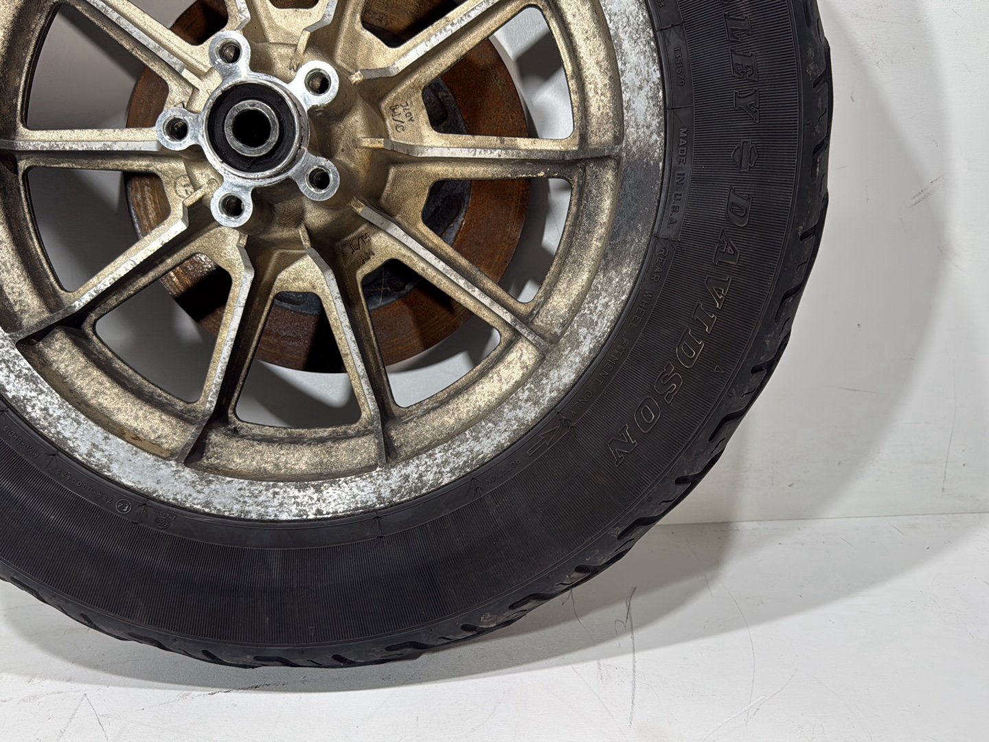1995 Harley Touring FLHTCI Electra Glide Classic OEM Rear Wheel Rim Tire