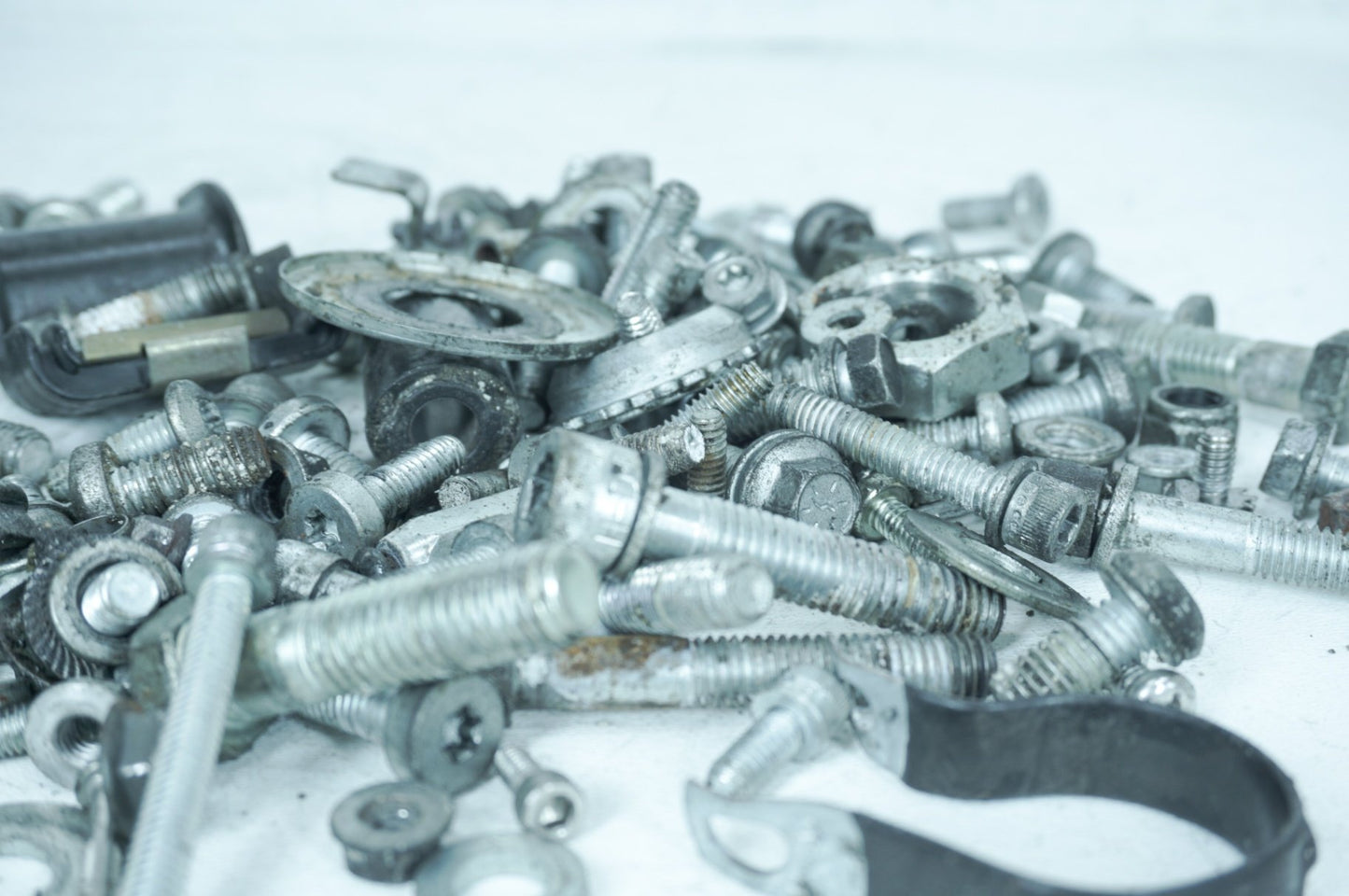 2011 - 2016 Harley-Davidson Touring Electra Glide Ultra Hardware Bolts Nuts & Brackets