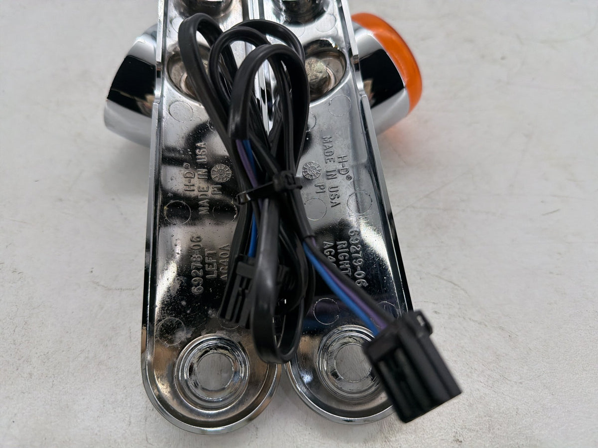 2009 Harley Street Glide Touring OEM Front Left Right Turn Signal Indicators