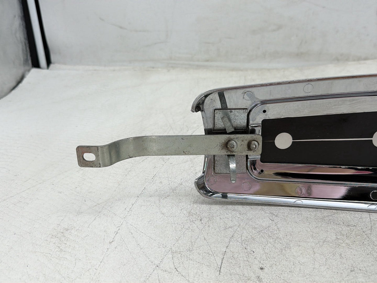 2009 Harley Road Glide Touring FLTR OEM Fuel Gas Tank Dash Console NOKey