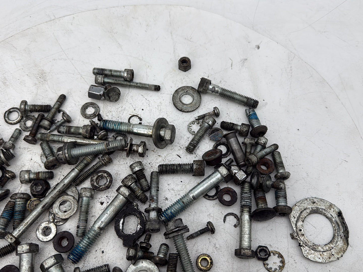 1999 - 2006 Harley-Davidson Dyna Super Glide Hardware Bolts Nuts & Brackets