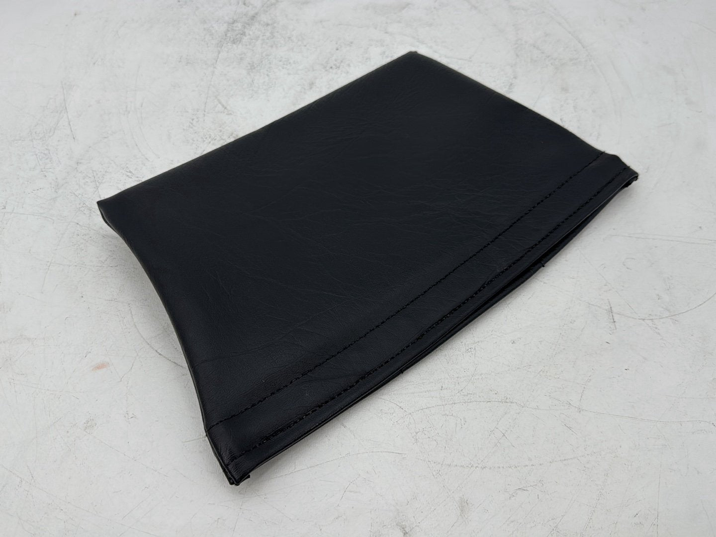 1999 - 2006 Harley-Davidson Touring Electra Glide Classic Tour-Pak Storage Pouch Leather Bag 53165-89A