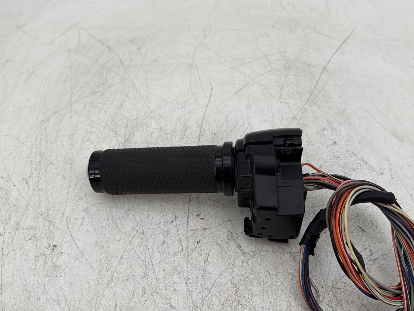 2012 Harley Road Glide Touring FLTRX Custom OEM Right Engine Start Kill Switches Controls