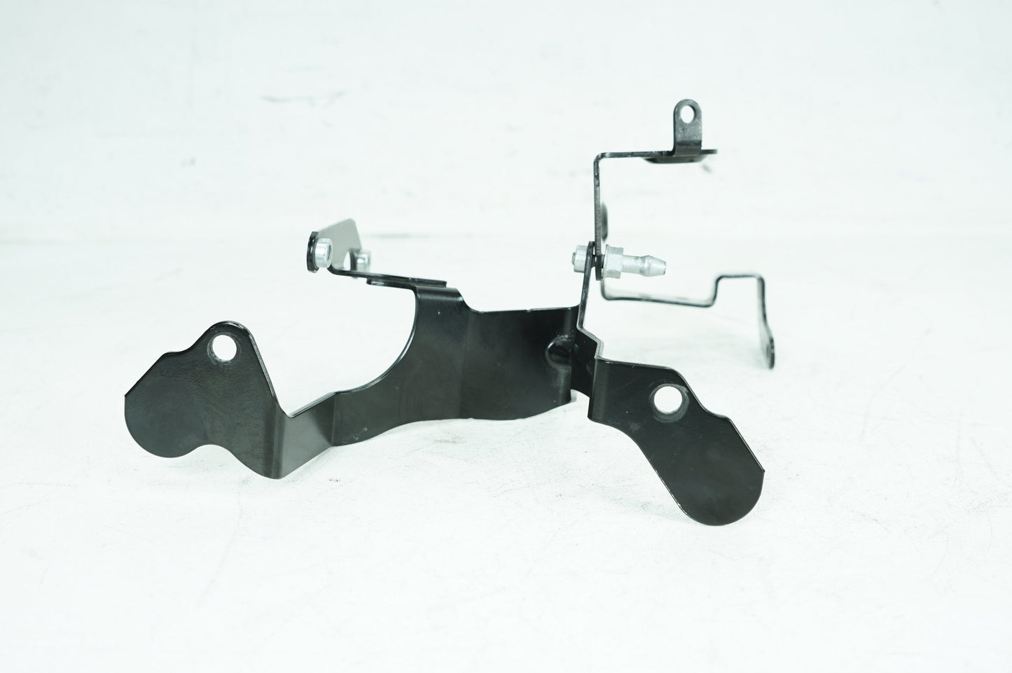 2018 - 2025 Harley-Davidson Softail Street Bob Front Fairing Radio Caddy Mount Holder 47200478
