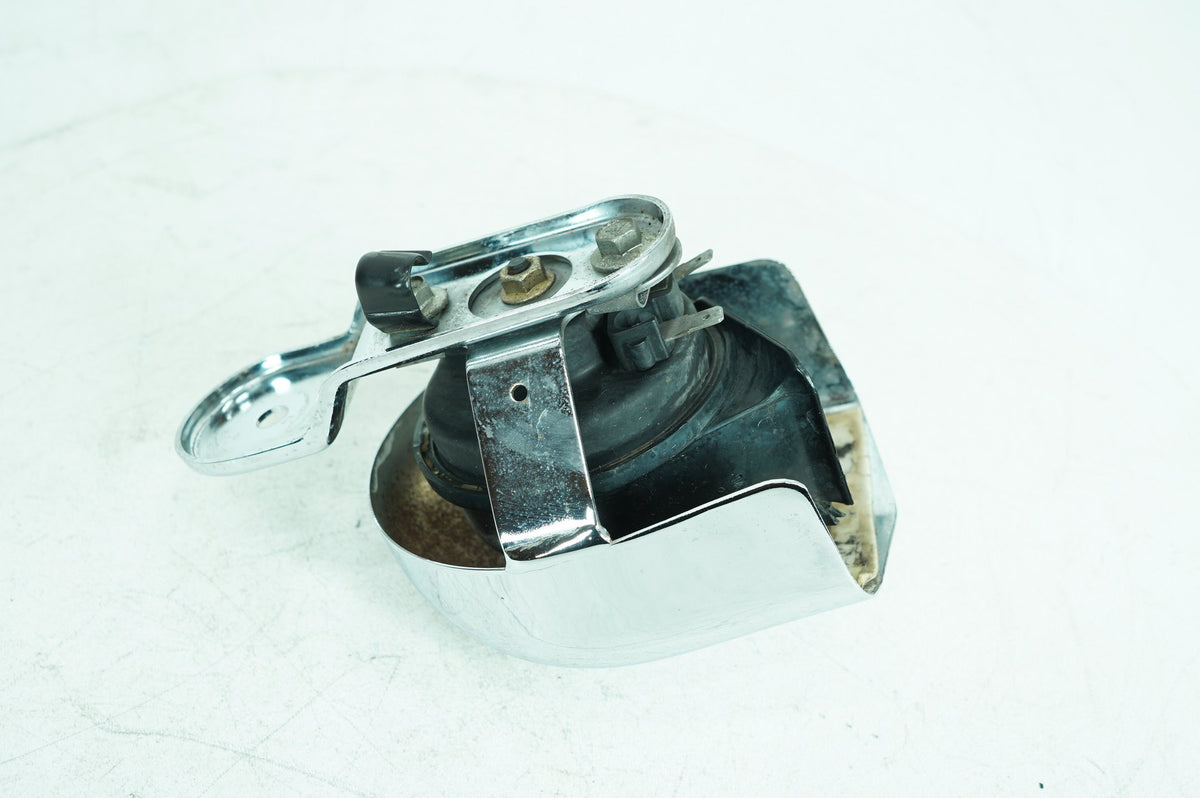 2007 - 2012 Harley-Davidson Touring Electra Glide Classic Horn Signal Klaxon Chrome Cover 69012-93A