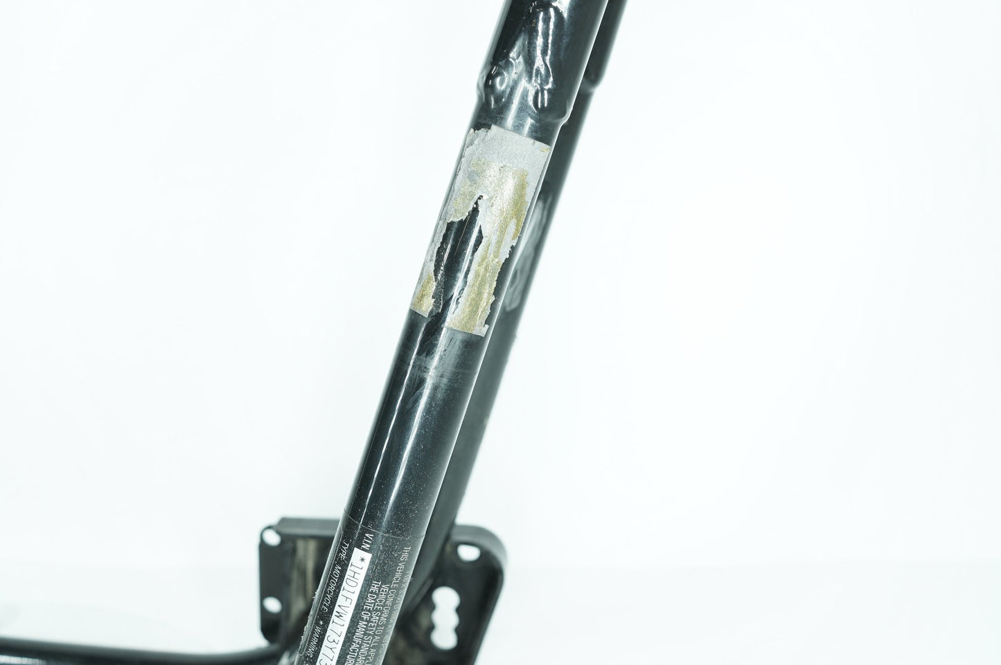 1999 - 2006 Harley-Davidson Touring Electra Glide Classic Body Main Frame Chassis SLVG  	47900-02A