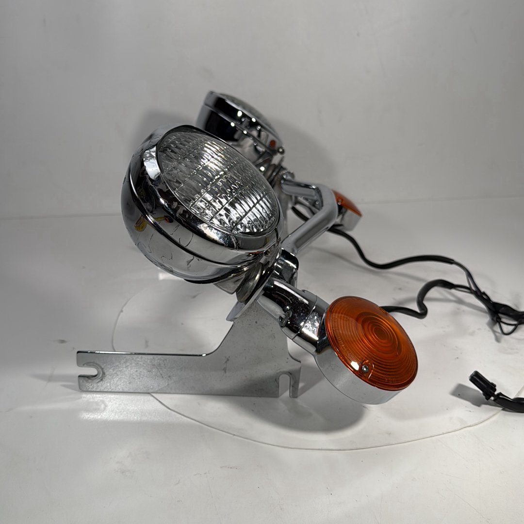 1984 - 1998 Harley-Davidson Touring Road King Police Front Turn Signal Indicators Aux Light Bar  	68712-94A