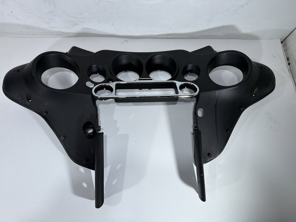2004 Harley Electra Glide Touring Ultra OEM Front Inner Batwing Fairing Cover
