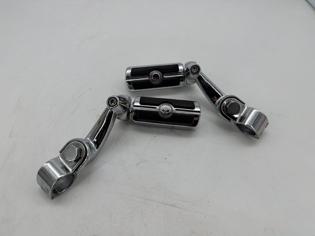 2001 Harley Electra Touring Front Right Left Highway Foot Pegs Willie G SKULL