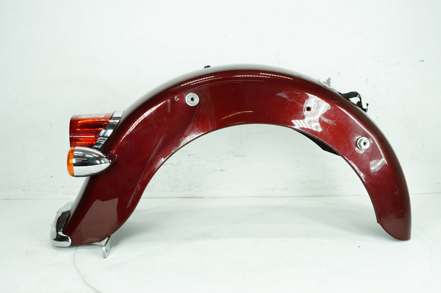 1999 - 2006 Harley-Davidson Touring Road King Classic Rear Wheel Fender & Turn Signals Bar 59579-01B