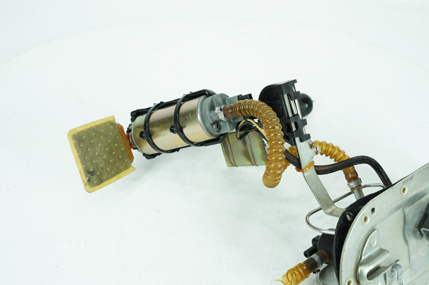 2000 - 2006 Harley-Davidson Touring Road King Custom Fuel Pump Gas Gasoline Petrol Sending 62897-01B