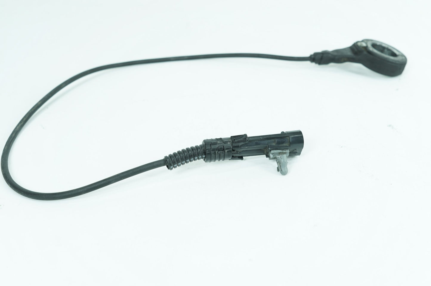 2012 - 2016 Harley-Davidson Touring Electra Ultra CVO Rear Wheel ABS Speed Sensor 40615-08