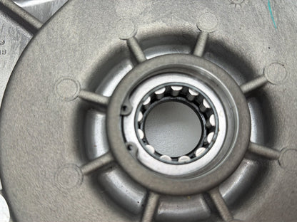 1999 - 2006 Harley-Davidson Touring Road King Inner Primary Clutch Cover 60677-01B