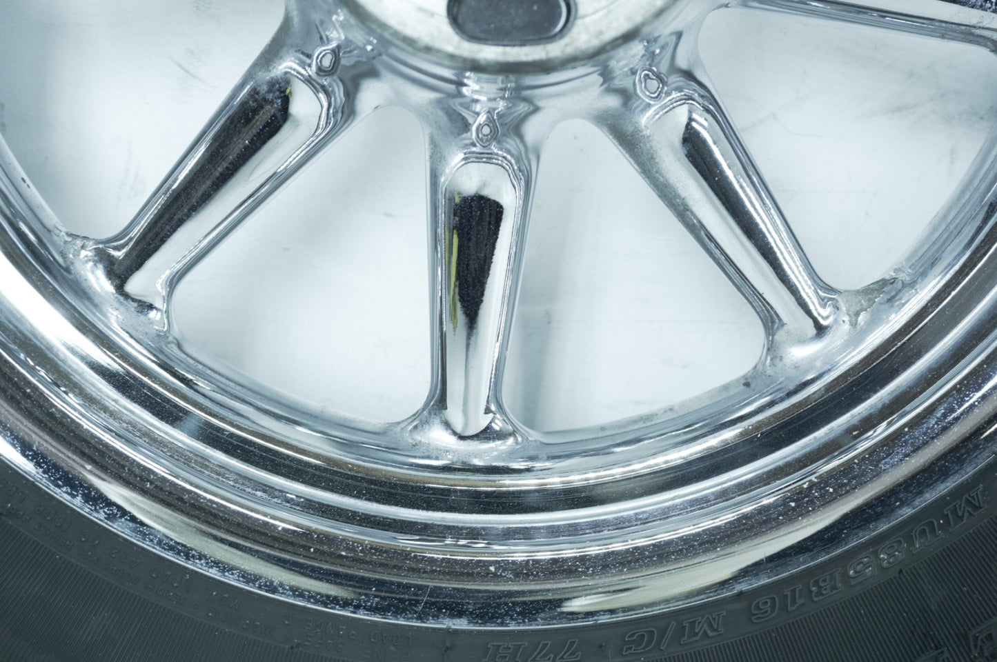 2007 - 2011 Harley-Davidson Touring CVO Electra Screamin Eagle Front & Rear Wheel Rim Tire 43539-04