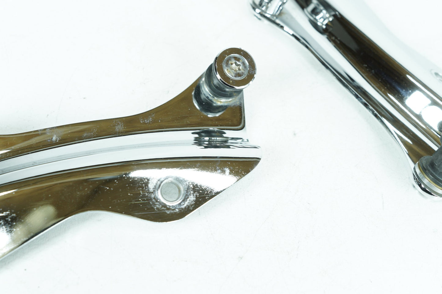 2008 - 2016 Harley-Davidson Touring Electra Glide Ultra 4 Point Detachable Docking Hardware 54246-09B
