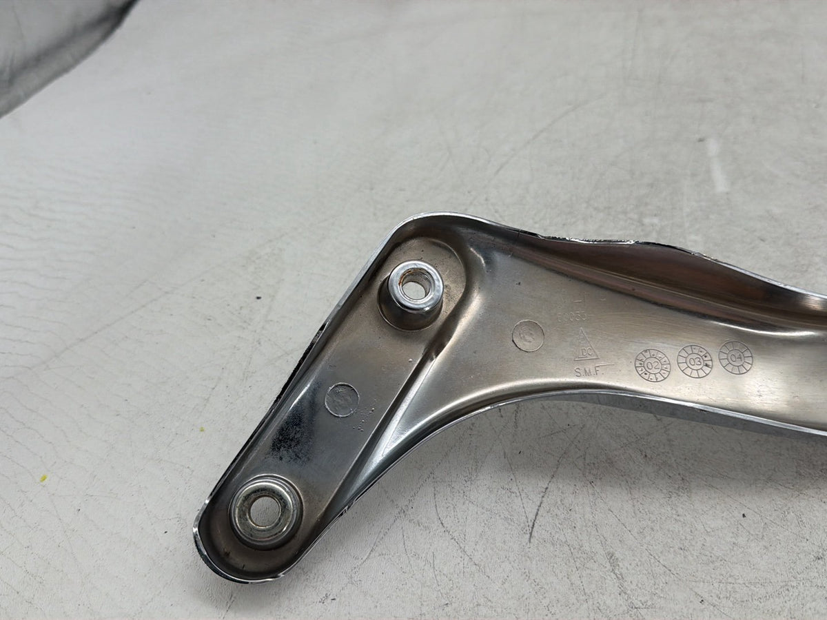 2003 Harley Softail Deuce FXSTD OEM Rear Left 1 Fender Strut Bracket 60035-00