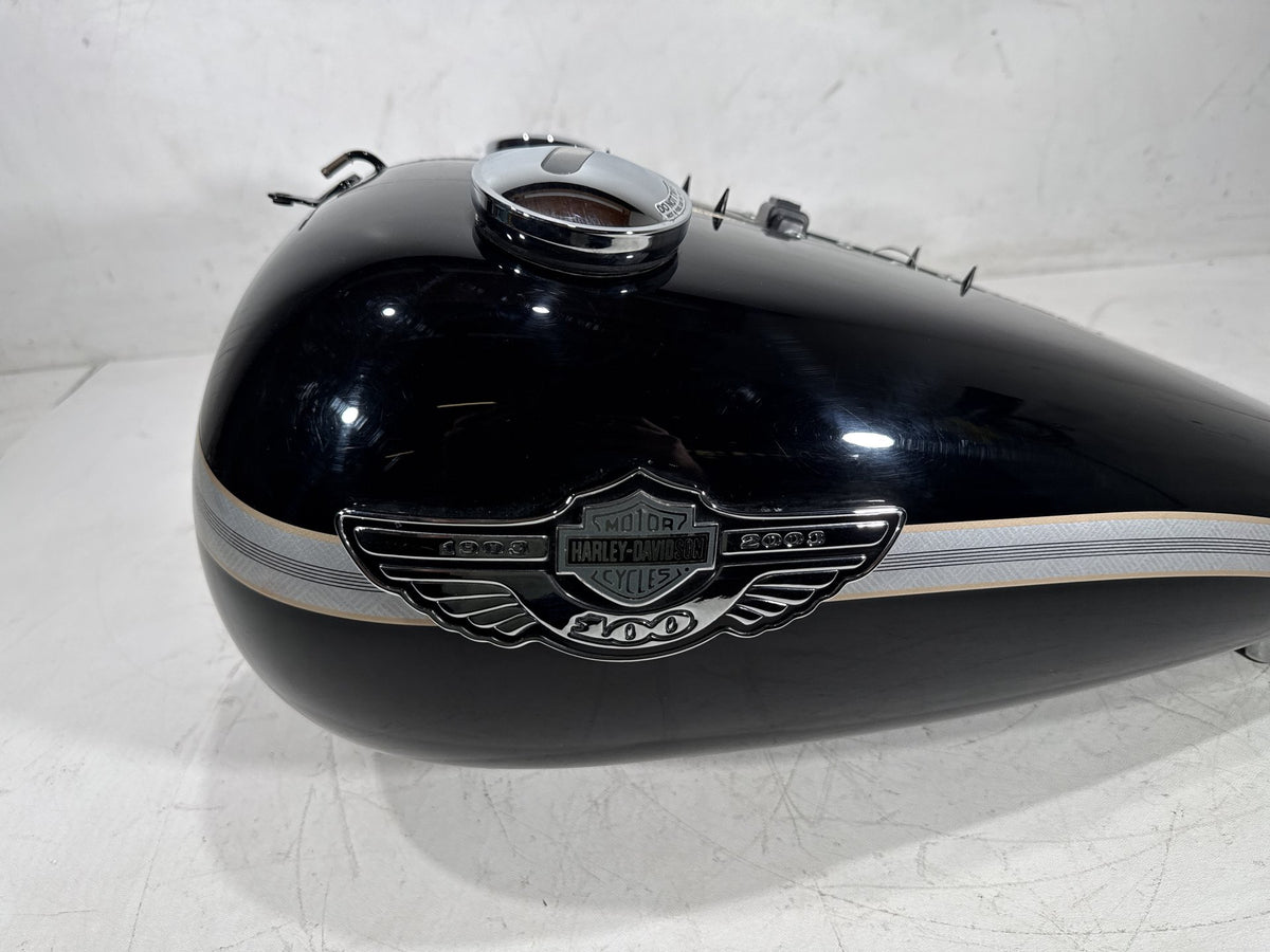 2003 Harley Softail Deuce FXSTDI OEM Fuel Gas Tank Gasoline Reservoir EFI & Pump