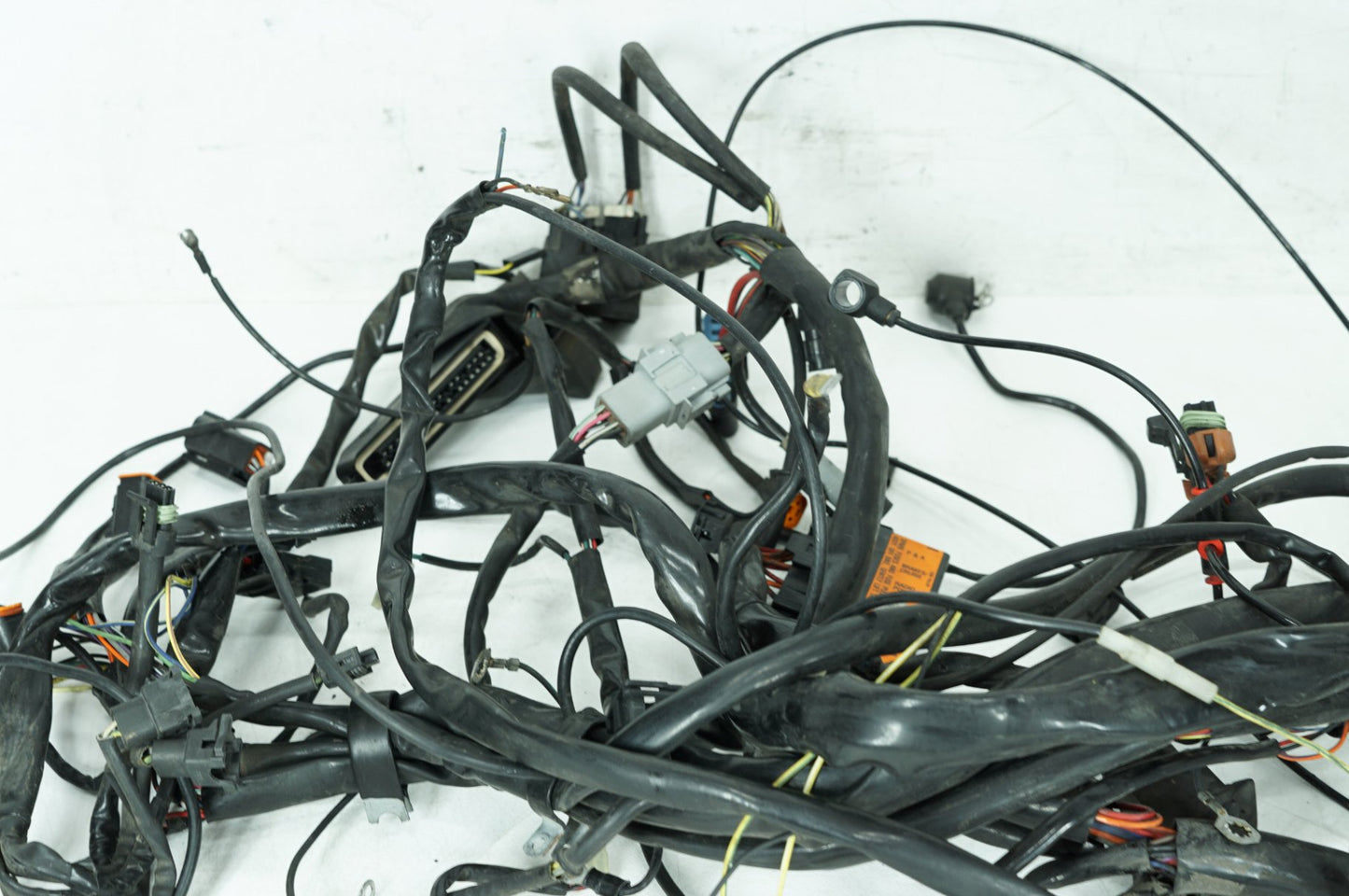 1984 - 1998 Harley-Davidson Touring Electra Glide Ultra Main Wire Wiring Harness Loom  	70985-97