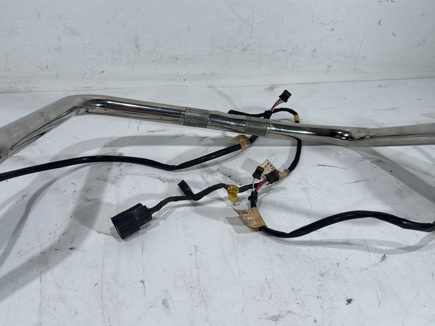 2015 Harley Electra Glide Touring Ultra Low OEM Handlebars Left Right Switches Controls
