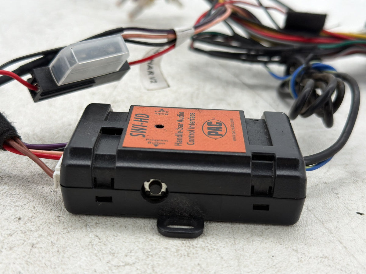 12 Harley Electra Glide Touring OEM Handlebar Control Interface Computer Module
