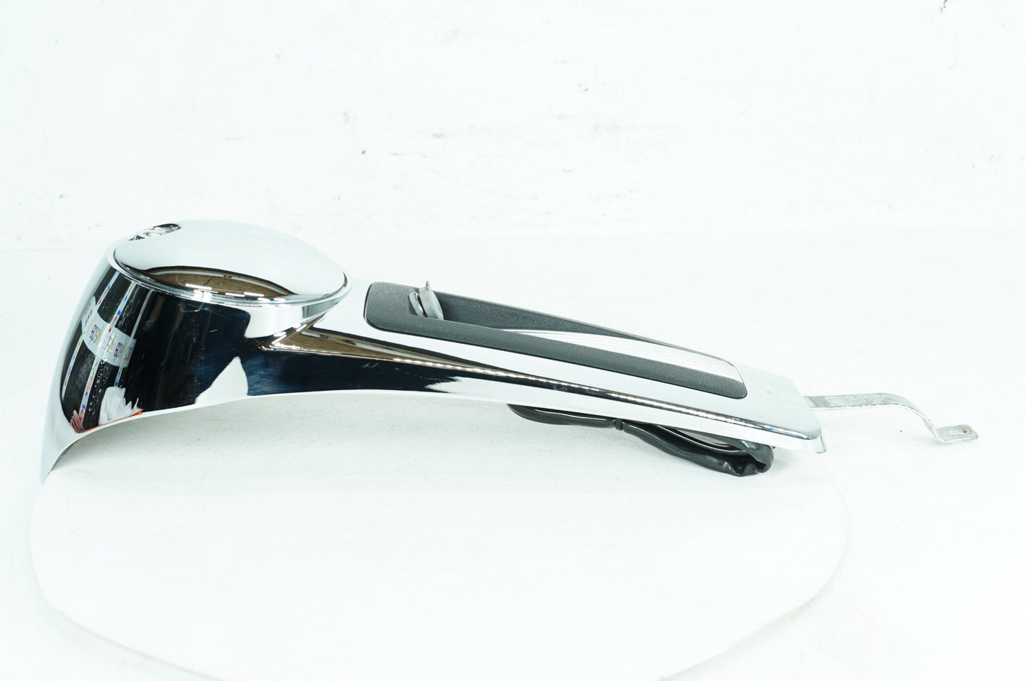 2007 - 2012 Harley-Davidson Touring Electra Glide Ultra Fuel Gas Tank Dash Console NOKey 61270-08