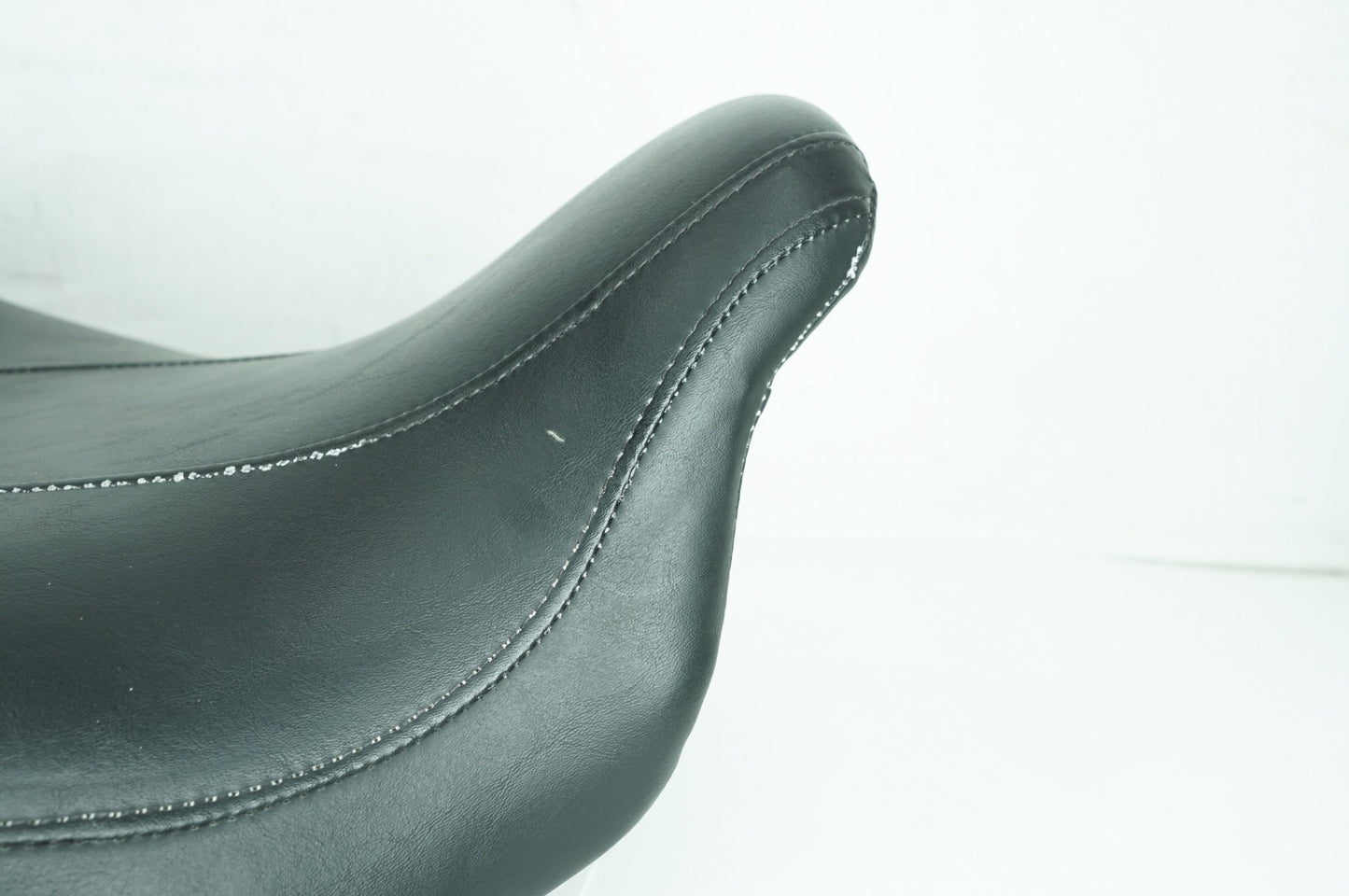 2008 - 2016 Harley-Davidson Touring Electra Glide Ultra Passenger Rider Driver Seat Saddle 52164-09B