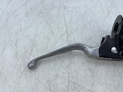 2004 Harley Road King Touring Custom FLHRSI OEM Front Right Brake Lever Master Cylinder