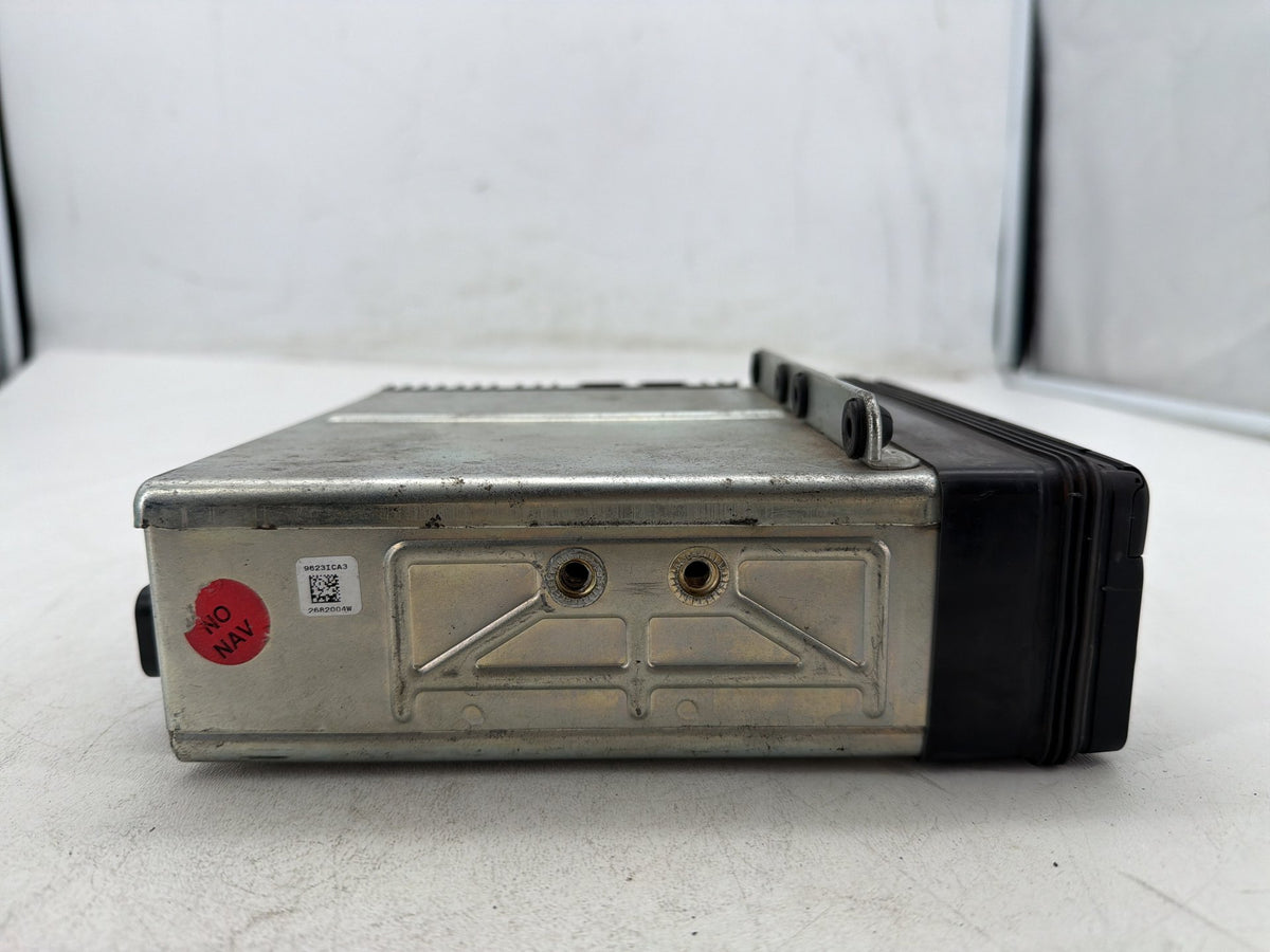 2002 Harley Electra Glide Touring FLHT OEM Harman Kardon Radio Player 76160-06