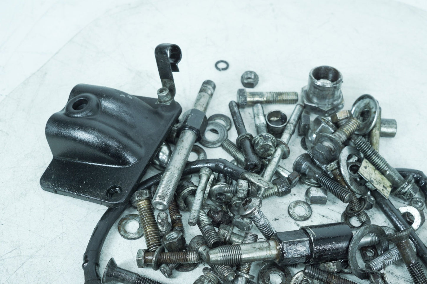 1999 - 2006 Harley-Davidson Dyna Super Glide T-Sport Hardware Bolts Nuts & Brackets