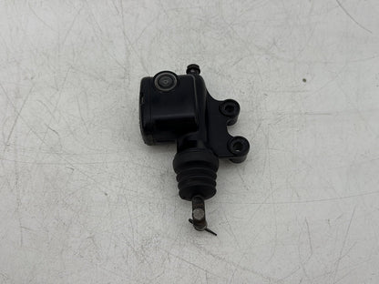 2008 Harley Electra Glide Touring Ultra FLHTCUI OEM Rear Brake Master Cylinder Reservoir