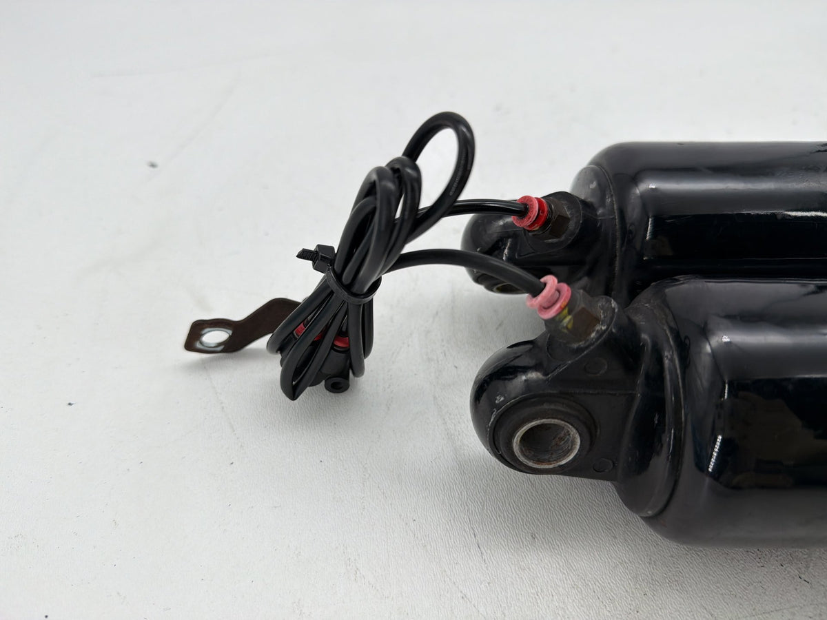 2006 Harley Road King Touring Custom OEM Rear Left Right Shock Absorbers Low 12"