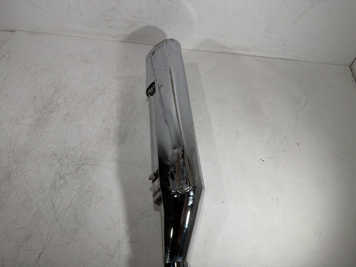 09 Harley Street Glide Touring Exhaust Header Pipes Muffler BENT SCRATCHED