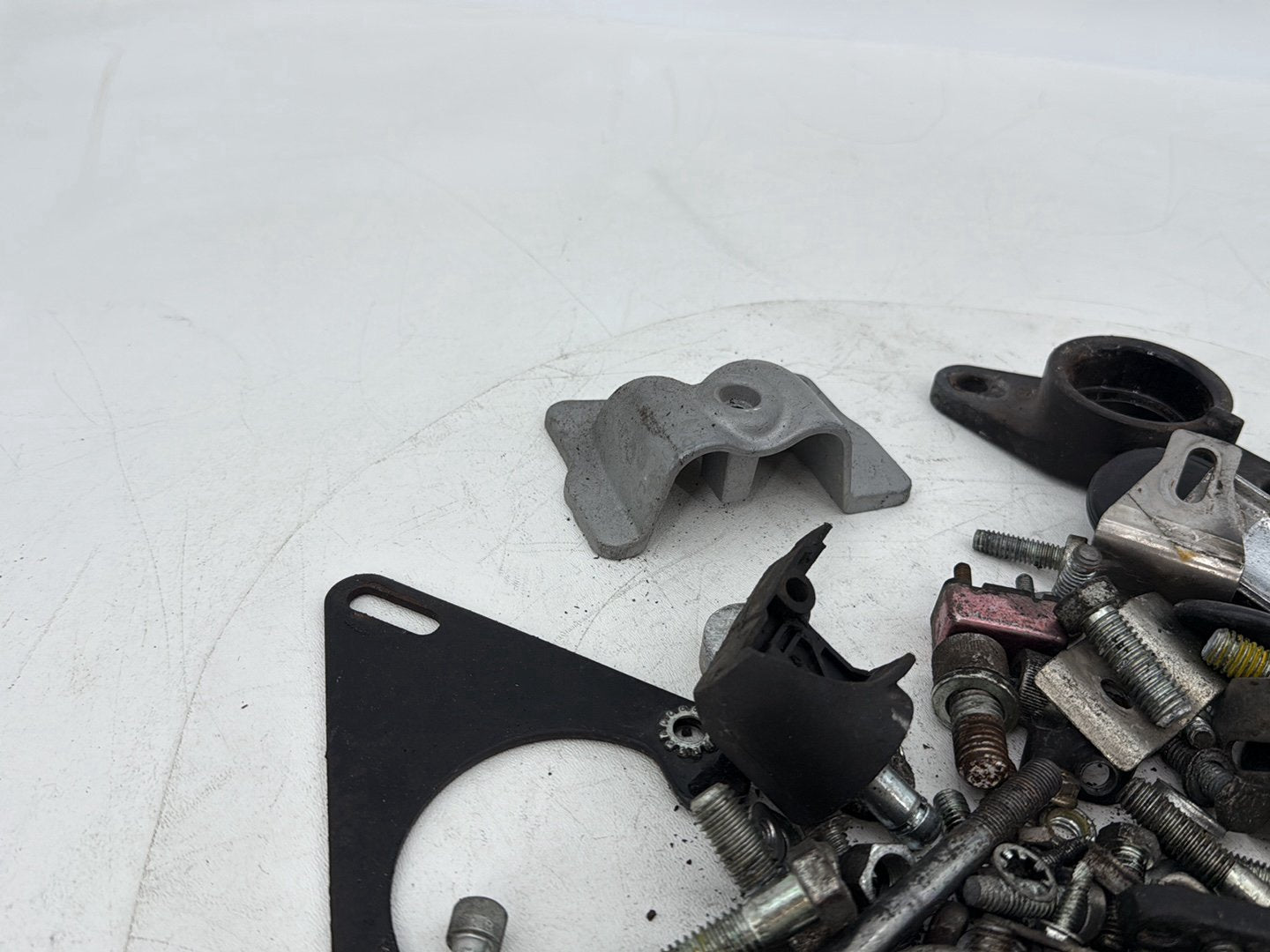 1999 - 2006 Harley-Davidson Touring Electra Glide Hardware Bolts Nuts & Brackets w/ Left Right Fork Swingarm Brackets