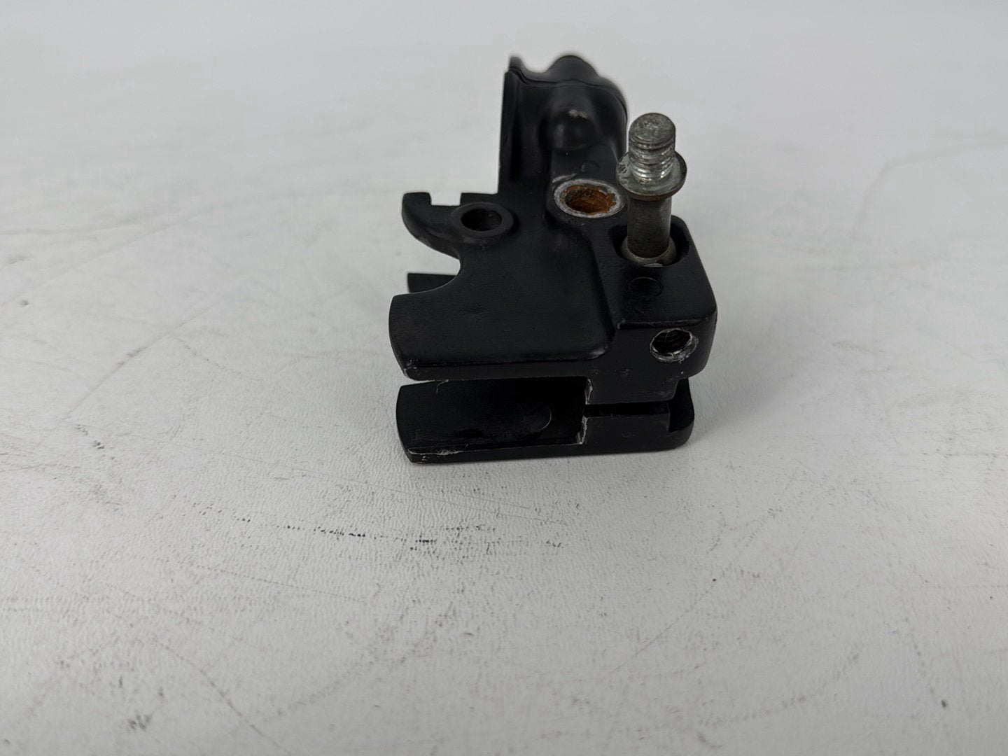 2005 Harley Sportster XL883C 883 Custom OEM Clutch Control Lever Perch