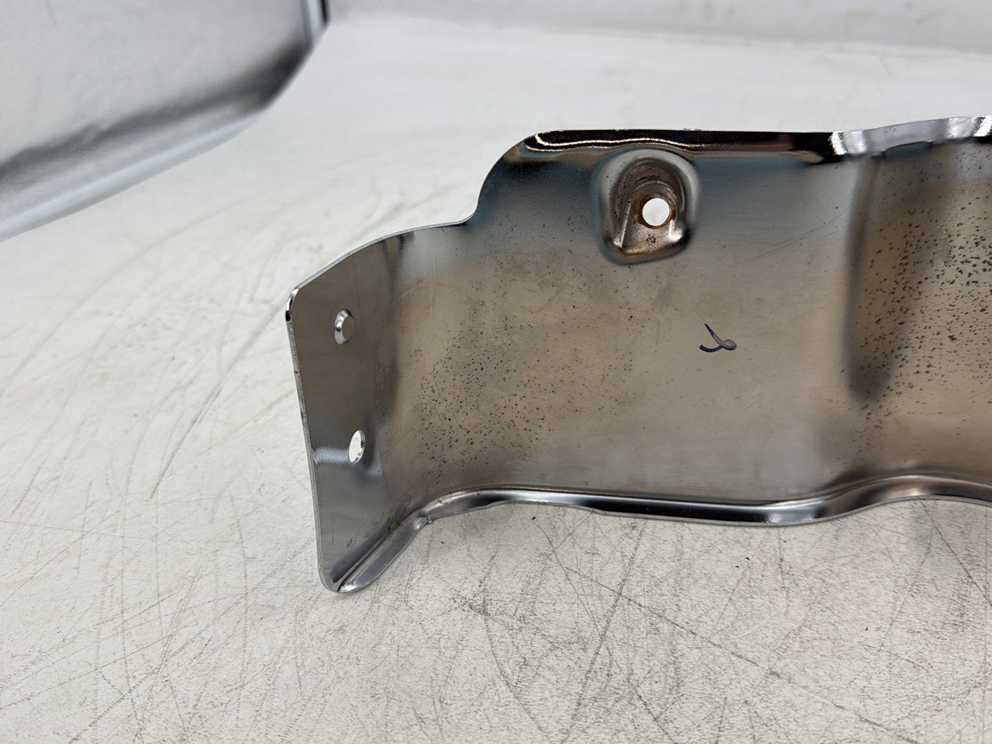 2007 Harley Touring Electra Glide Ultra OEM Front Lower Fairing Outer Skirt