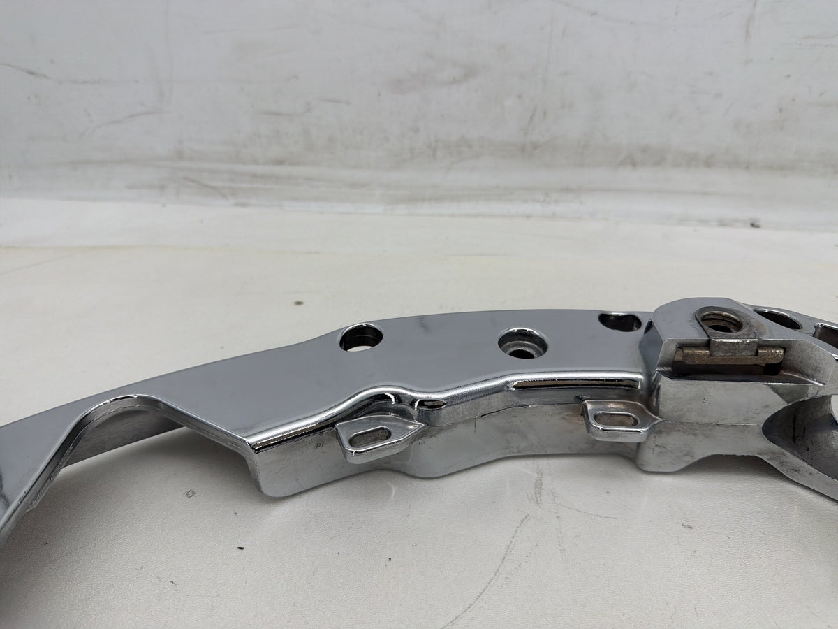 2016 Harley Road Glide Touring OEM Left Right Saddlebag Fender Struts Brackets