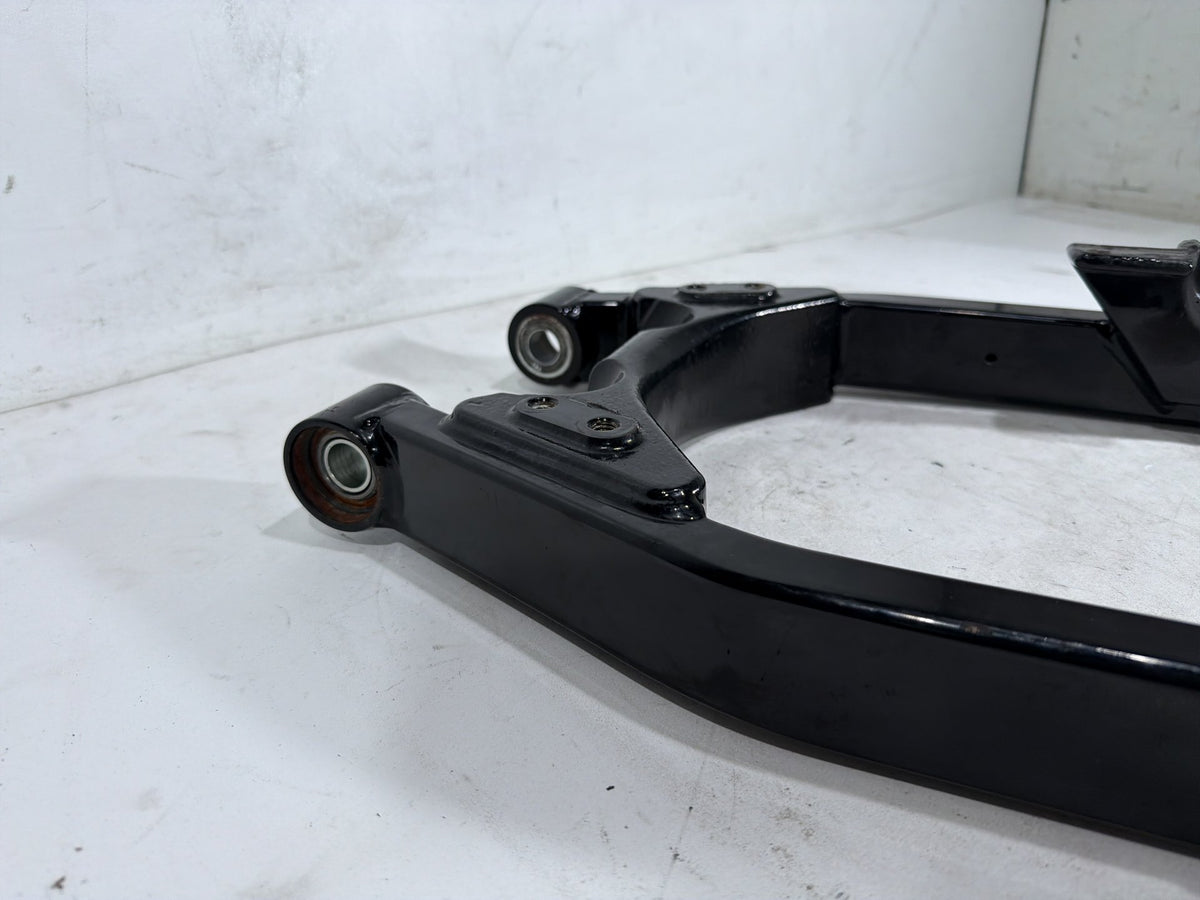 2012 Harley Dyna Fat Bob FXDF 103 OEM Rear Fork Swingarm Swing Arm