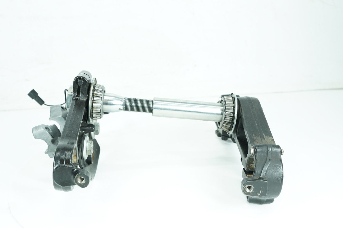 2007 - 2016 Harley-Davidson Touring CVO Electra Screamin Eagle Front Fork Upper Lower Triple Tree 45900091
