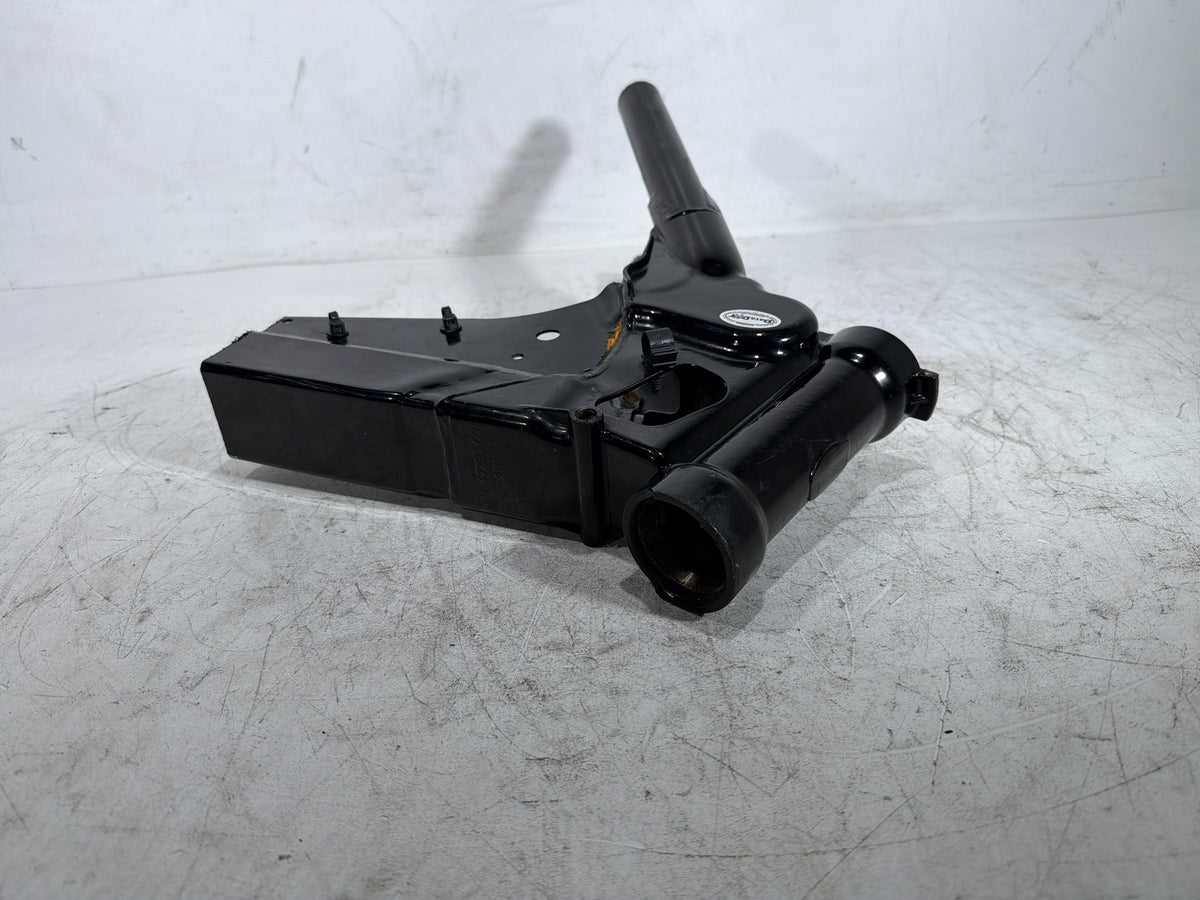 2017 Harley Dyna Street Bob FXDB OEM Upper Portion Main Frame Neck Cut Off SLVG