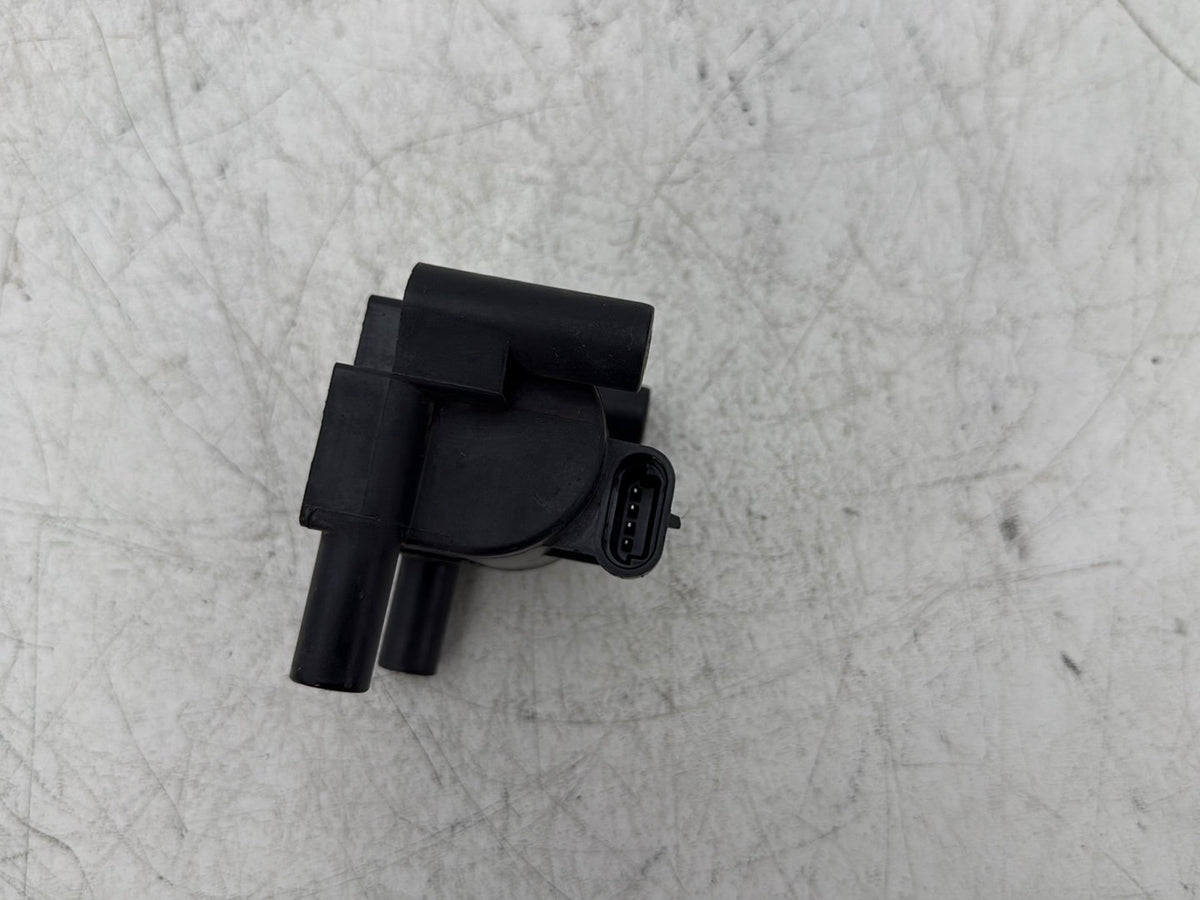 2012 Harley Road Glide Touring FLTRX Custom OEM Ignition Coil Spark Igniter