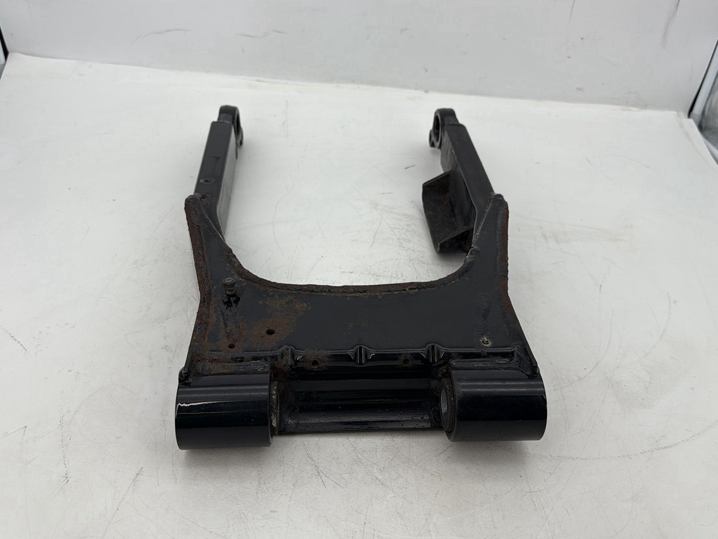 2008 Harley Touring FLHTCU Electra Glide Ultra OEM Rear Fork Swingarm Swing Arm