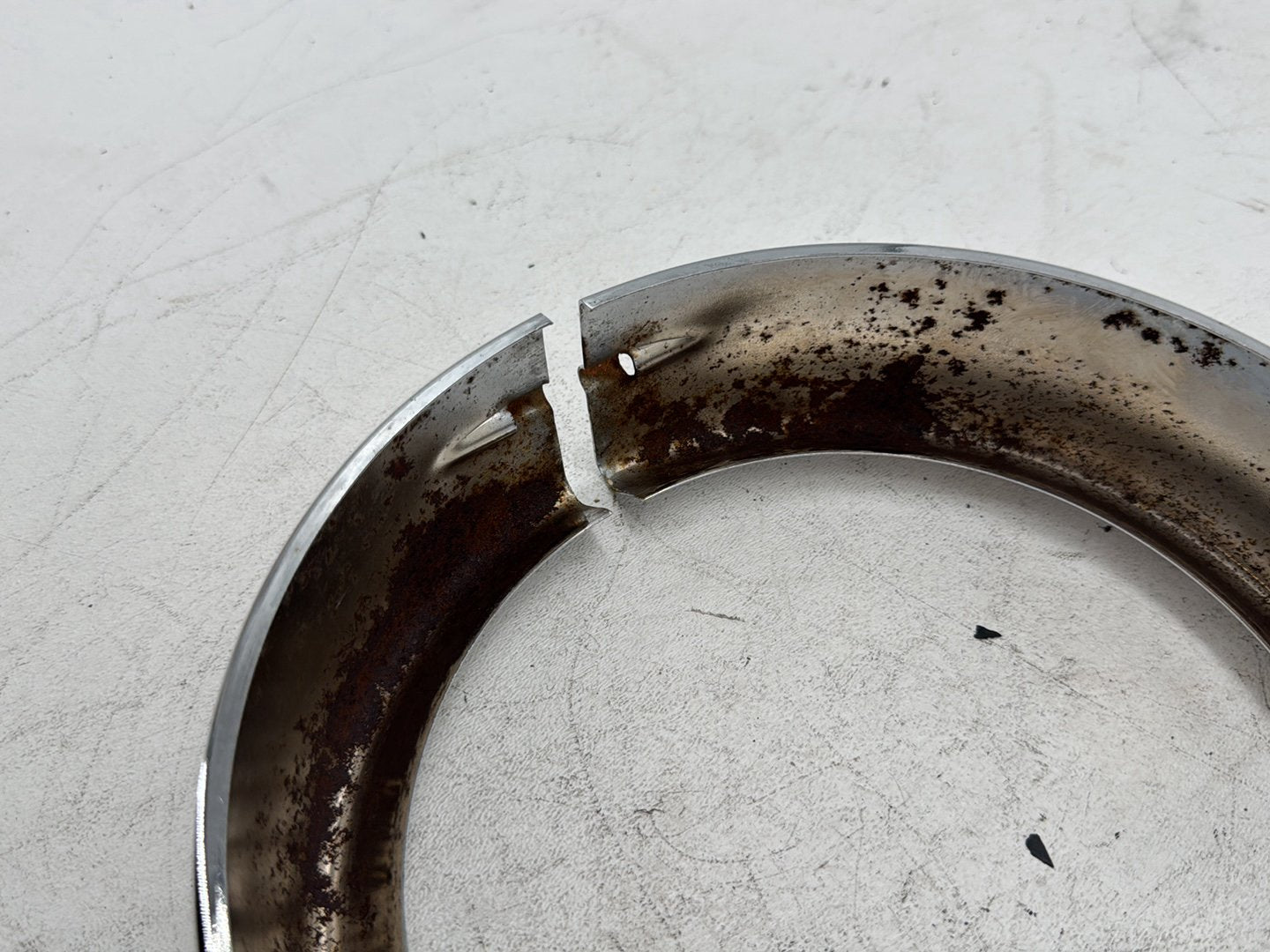 1996 Harley Road King Touring Police FLHPI OEM Headlight Mount Bracket Ring Circle Trim