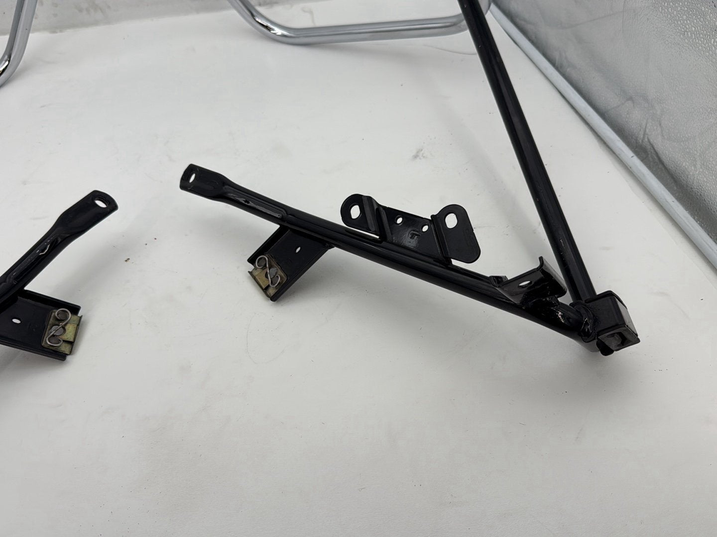 2011 Harley Road King Touring Classic Rear Left Right Saddlebag Guard Rails Bar