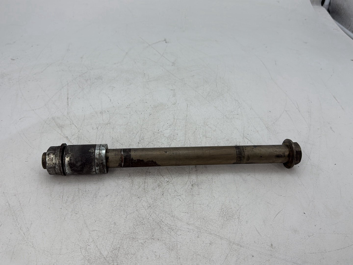 2009 Harley Sportster 883 Low XL883L OEM Rear Wheel Axle Bolt Shaft