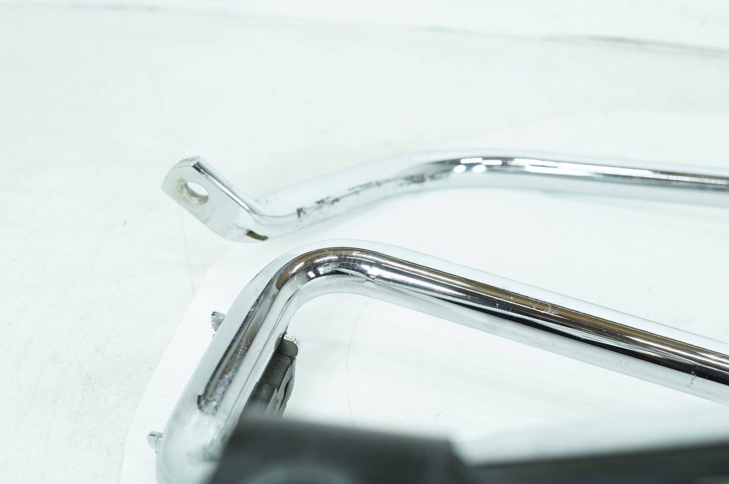 2007 - 2012 Harley-Davidson Touring Road Glide Rear Left Right Saddlebag Guard Rails Bar 49206-09A
